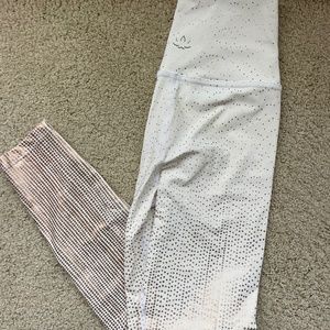 Beyond Yoga Leggings
